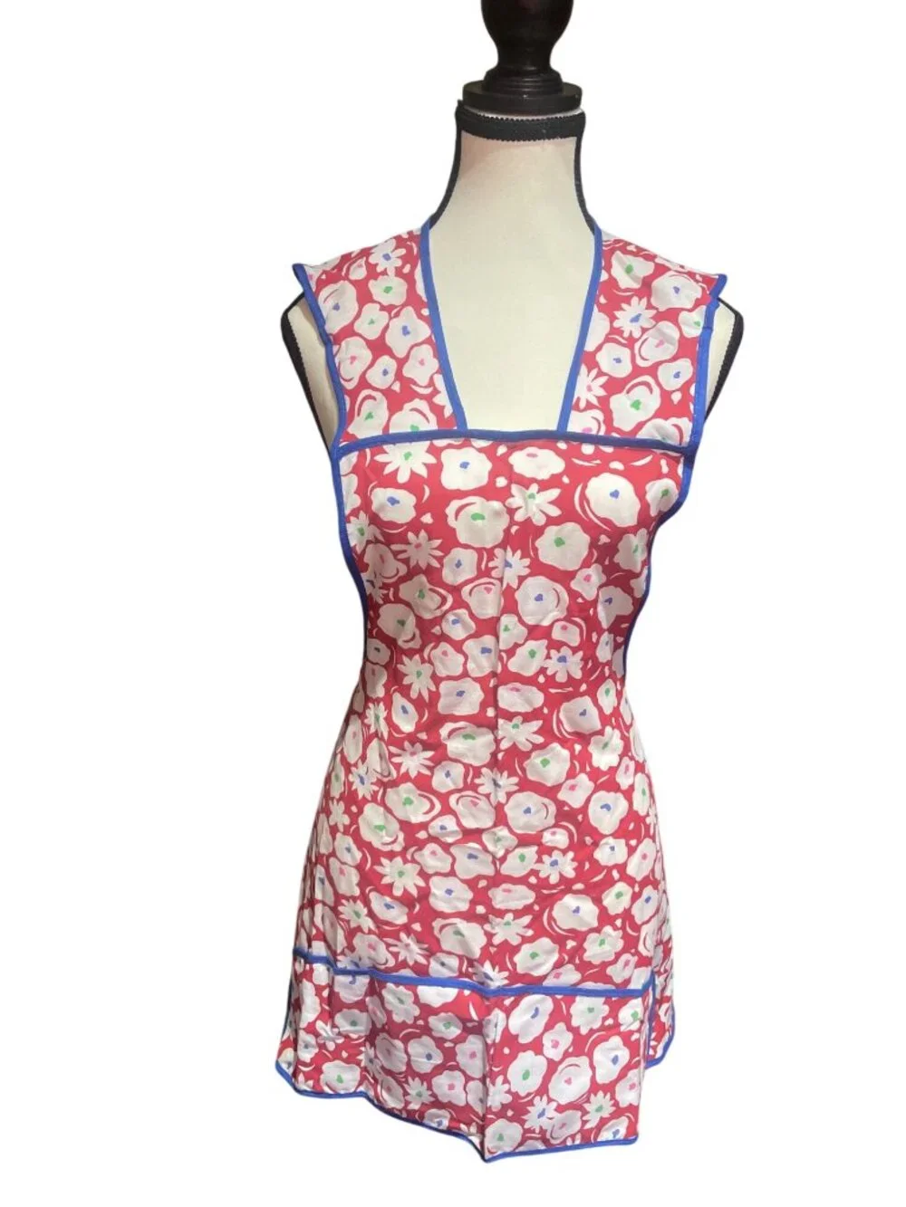 Vintage Floral Apron Red & White With Blue Trim Ties in Back Retro Kitchen Wear